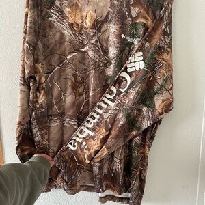 Columbia Men's Woodland Camo Long Sleeve Shirt- PHG